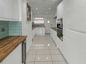 Photo 5- click for photo gallery